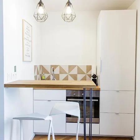 Nice DESIGN studio near BATIGNOLLES * Parigi