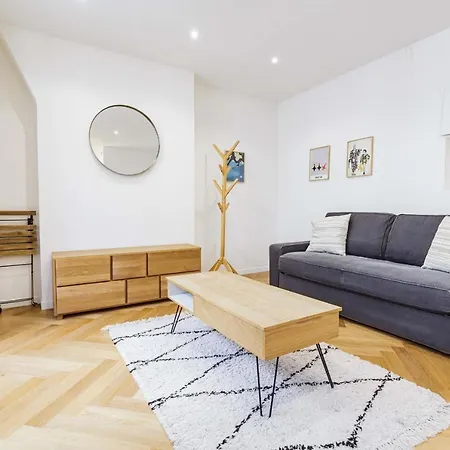 Nice DESIGN studio near BATIGNOLLES * Parigi