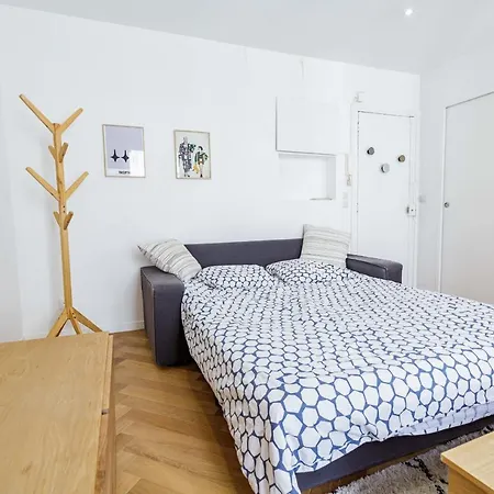Apartment Nice Design Studio Near Batignolles *